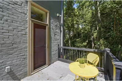 1810 Walker Street, Cincinnati, OH 45202 - Photo 35