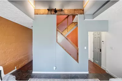1810 Walker Street, Cincinnati, OH 45202 - Photo 23
