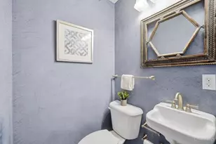 1810 Walker St, Cincinnati, OH 45202 - Photo 19