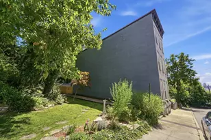 1810 Walker St, Cincinnati, OH 45202 - Photo 65