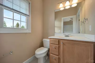 4004 Hickory Hollow Drive, Ross Township, OH 45013 - Photo 31