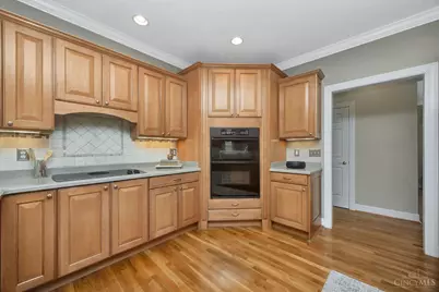 4004 Hickory Hollow Drive, Ross Township, OH 45013 - Photo 11