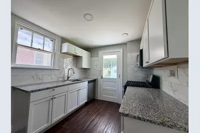 1217 Groesbeck, Cincinnati, OH 45224 - Photo 5