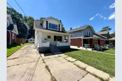 1217 Groesbeck Rd, Cincinnati, OH 45224 - Photo 1
