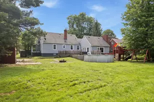 4077 McLean Dr, Union Township, OH 45255 - Photo 5