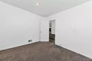 4077 McLean Dr, Union Township, OH 45255 - Photo 23