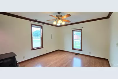 10070 St Rt 132, Pleasant Plain, OH 45162 - Photo 7