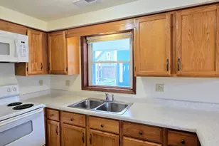 10070 St Rt 132, Pleasant Plain, OH 45162 - Photo 11
