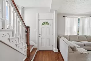2040 Crown Ave, Norwood, OH 45212 - Photo 5