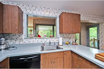 6024 Crittenden Drive, Anderson Township, OH 45244 - Photo 27