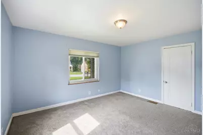 7066 Bridgetown Road, Green Township, OH 45248 - Photo 15