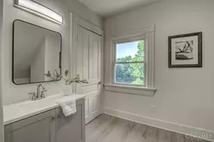 871 Hutchins Ave, Cincinnati, OH 45229 - Photo 19