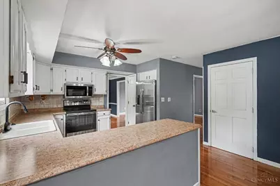 3648 Saratoga Drive, Fairfield Township, OH 45011 - Photo 9