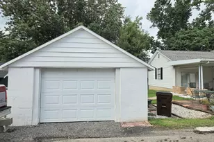 109 S Glenn St, Hillsboro, OH 45133 - Photo 9