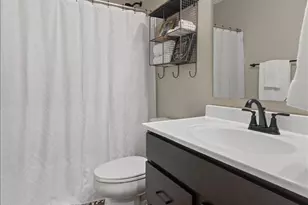 1579 Summerview Ln, Miami Township, OH 45150 - Photo 21