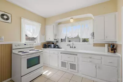 9503 Railroad Avenue, Blue Ash, OH 45242 - Photo 9