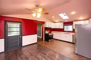 8141 Lesourdsville West Chester Rd, West Chester, OH 45069 - Photo 21