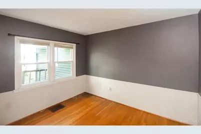8141 Lesourdsville West Chester Road, West Chester, OH 45069 - Photo 27
