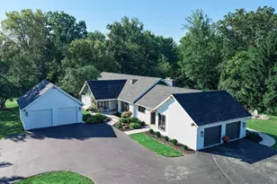 10600 Indian Woods Dr, Montgomery, OH 45242 - Photo 1