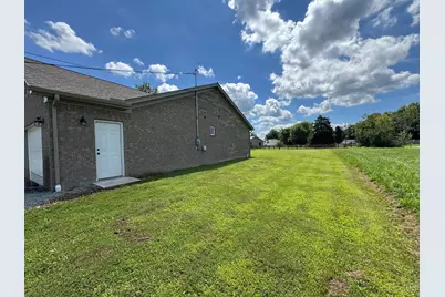 452 Kleist Drive, Perry Township, OH 45118 - Photo 5
