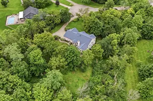 1751 Magnolia Ct, Turtle Creek Township, OH 45036 - Photo 7