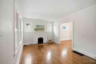 26 Escalon Street, Cincinnati, OH 45216 - Photo 5
