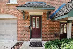 2523 Ravine St, Cincinnati, OH 45219 - Photo 1
