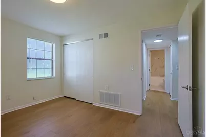 1937 Chaucer Drive #A, Sycamore Township, OH 45237 - Photo 15