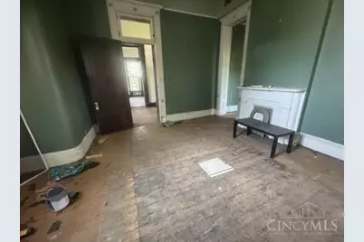 325 Cherry Street, Washington Court House, OH 43160 - Photo 13