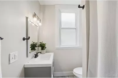 3626 Bevis Avenue, Cincinnati, OH 45207 - Photo 19