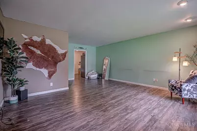 390 Timrick, Monroe, OH 45050 - Photo 5