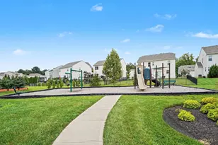 1355 Tiburon Dr, Batavia Township, OH 45103 - Photo 29