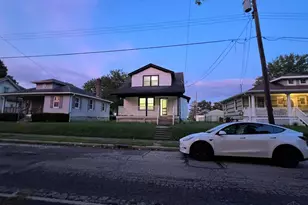 310 Westview Ave, Lockland, OH 45215 - Photo 1