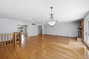 4305 Berryhill Ln, Blue Ash, OH 45242 - Photo 19