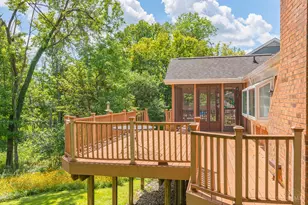 4305 Berryhill Ln, Blue Ash, OH 45242 - Photo 69