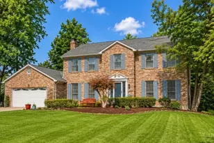 2241 Donnington Ln, Anderson Township, OH 45244 - Photo 1