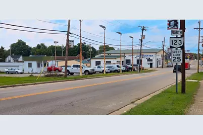 216 S Broadway Street, Blanchester, OH 45107 - Photo 3