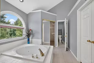8851 Eagle Ridge Dr, West Chester, OH 45069 - Photo 35