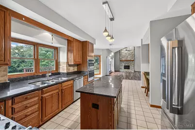 8851 Eagleridge Drive, West Chester, OH 45069 - Photo 19