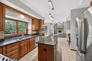 8851 Eagle Ridge Dr, West Chester, OH 45069 - Photo 19