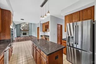 8851 Eagle Ridge Dr, West Chester, OH 45069 - Photo 19