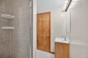 8851 Eagle Ridge Dr, West Chester, OH 45069 - Photo 59