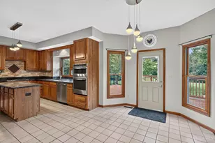 8851 Eagle Ridge Dr, West Chester, OH 45069 - Photo 21