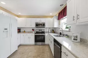 5668 Indian Hill Ct, Fairfield Township, OH 45011 - Photo 17