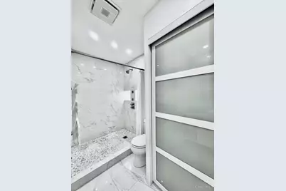 3533 Amberacres Drive #405E, Cincinnati, OH 45237 - Photo 33