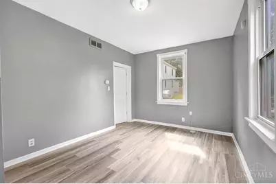 153 Meridian Street, Cincinnati, OH 45233 - Photo 11
