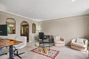7565 Turnberry Ct, Hamilton Township, OH 45039 - Photo 13