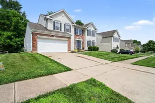 7565 Turnberry Ct, Hamilton Township, OH 45039 - Photo 3
