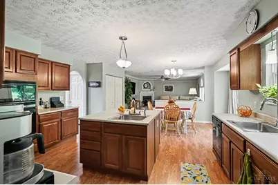 7565 Turnberry Court, Maineville, OH 45039 - Photo 9