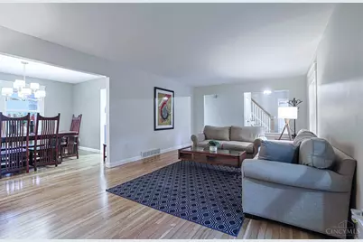 8732 Hollyhock Drive, Springfield Township, OH 45231 - Photo 9